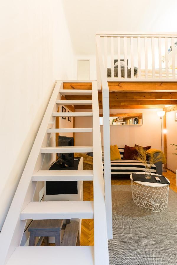 Lovely Little Loft Studio In The Heart Of Budapest Ngoại thất bức ảnh